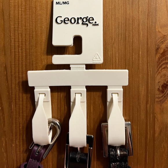 Medium Women’s Belts (Set of 3) - Picture 2 of 3